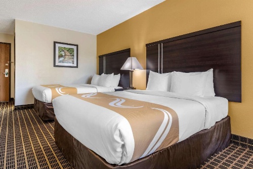 Quality Inn & Suites Warren image 28